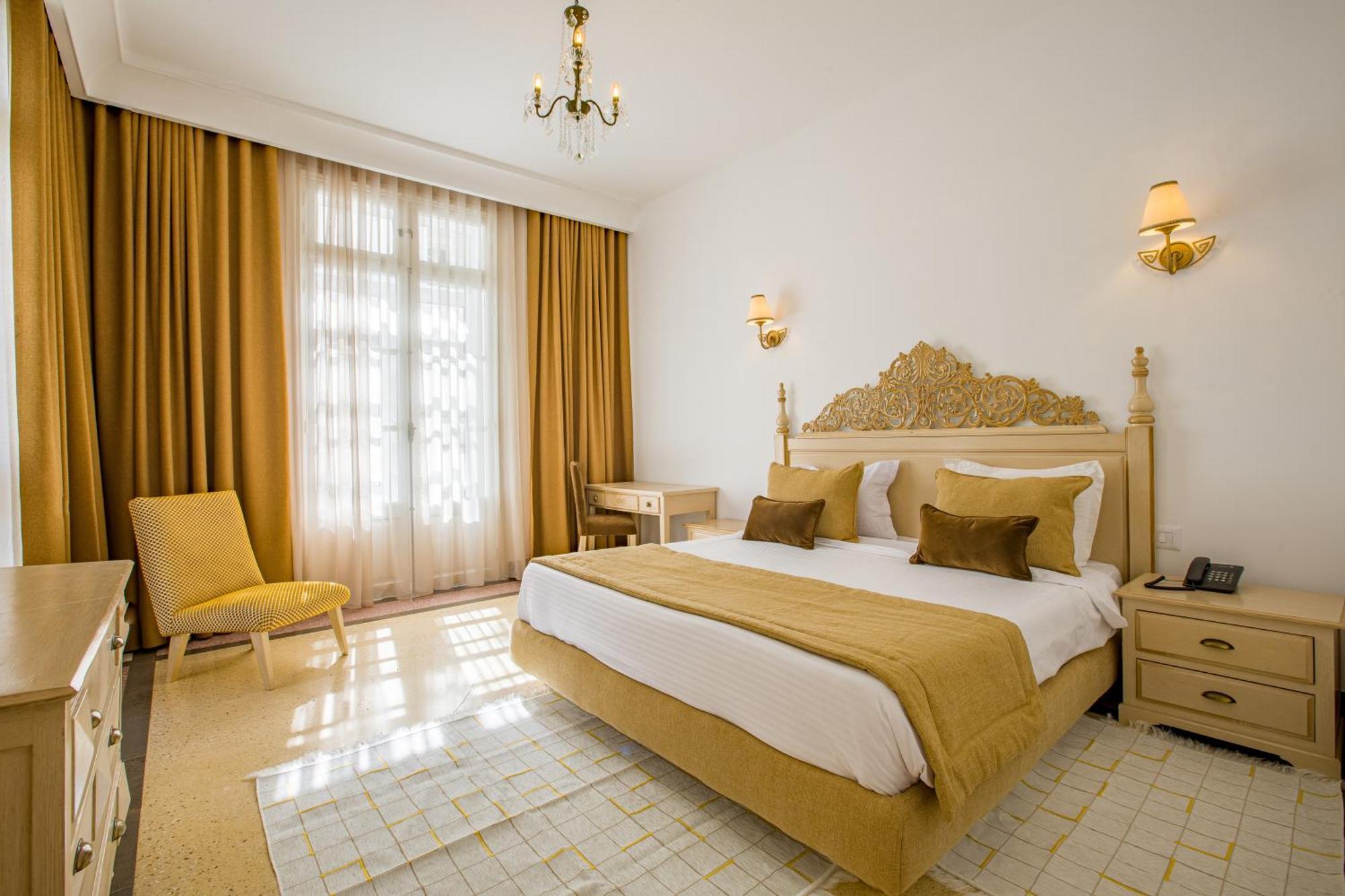 Prestige Suite