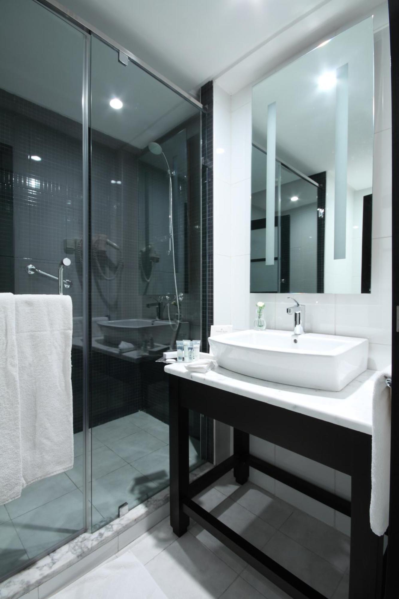 Superior Room 2 Single Beds
